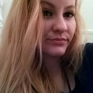 Meet your Posher, Hailey